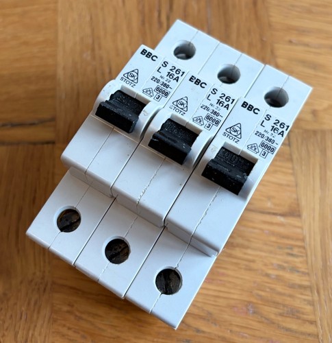 Bbc s261 l16a - 3x,